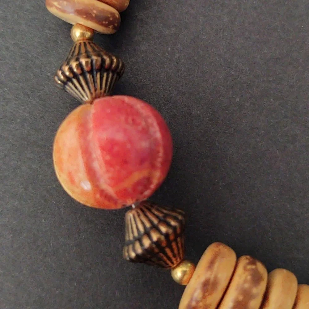Vintage wood and bead necklace